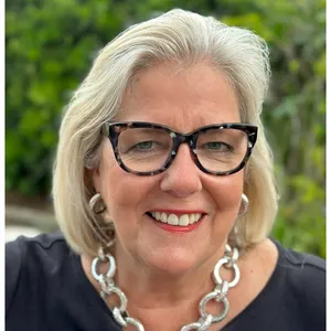 Mandy Morrow, Compass