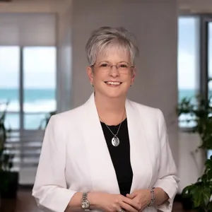 Pam Charron, Compass