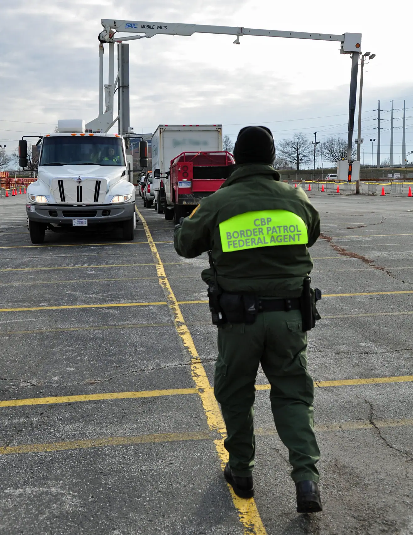 US Customs and Border Protection cargo scanning equipment