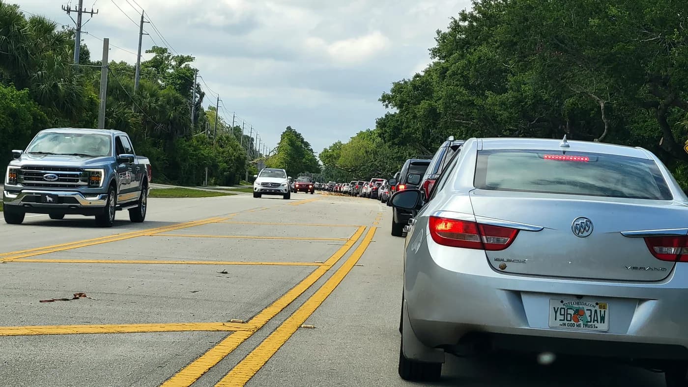Traffic on A1A in Vero Beach, Florida