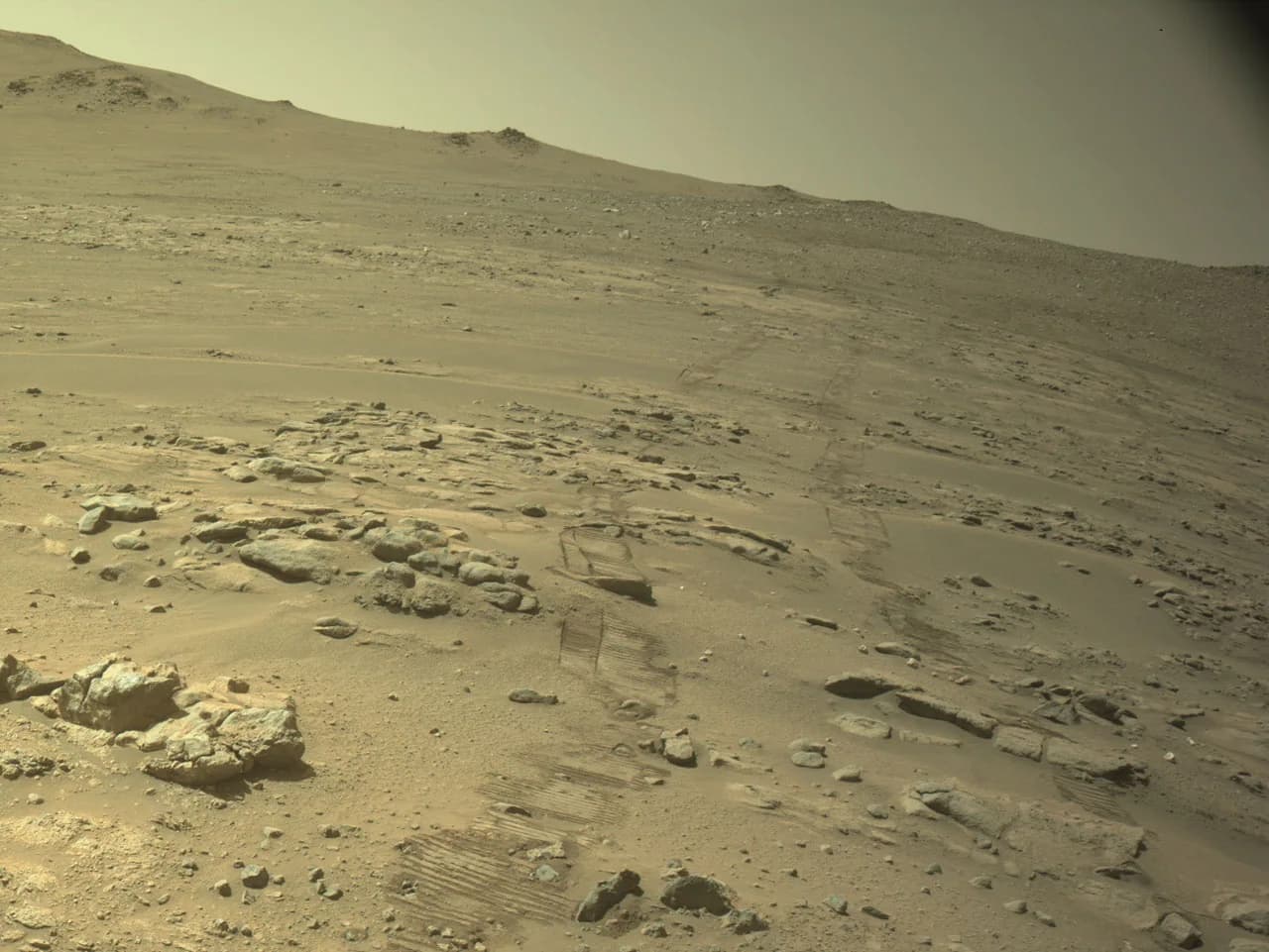 Martian terrain photographed by a Perseverance navigation camera during its record-setting driving period