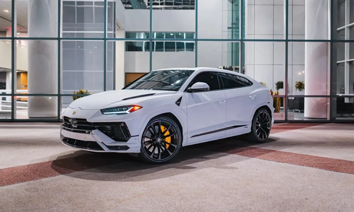White Lamborghini Urus from Pugachev Luxury Car Rentals, Miami